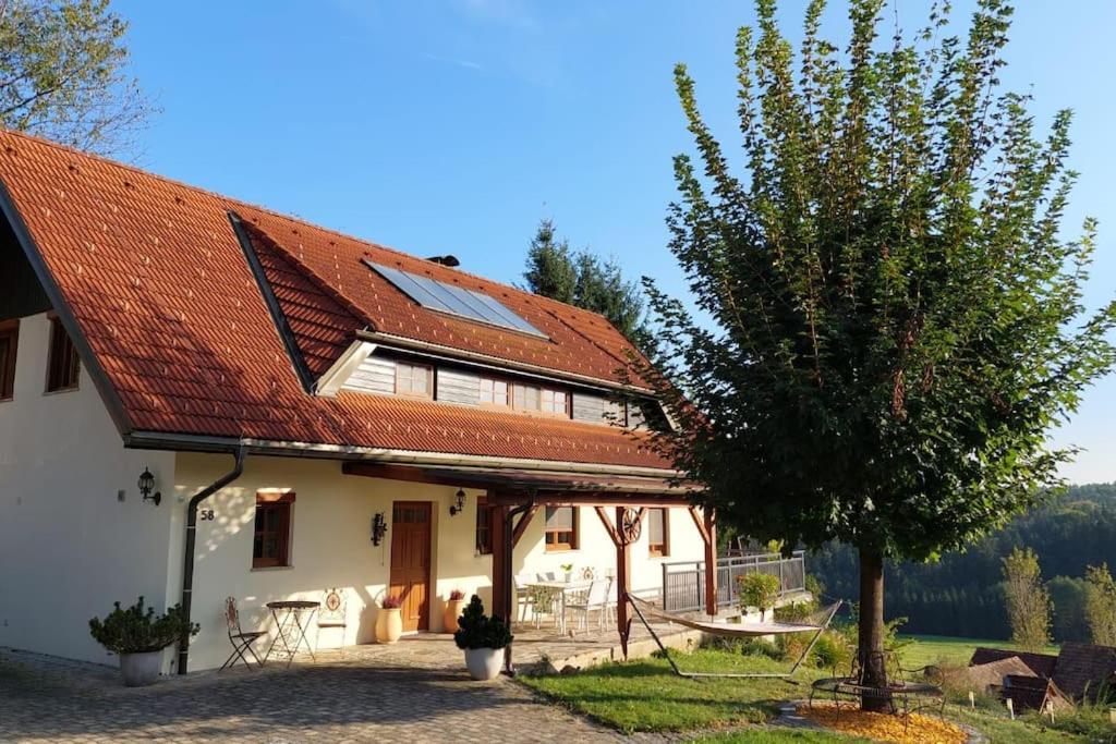 Naturjuwel Inmitten Der Weinberge Sankt Stefan ob Stainz